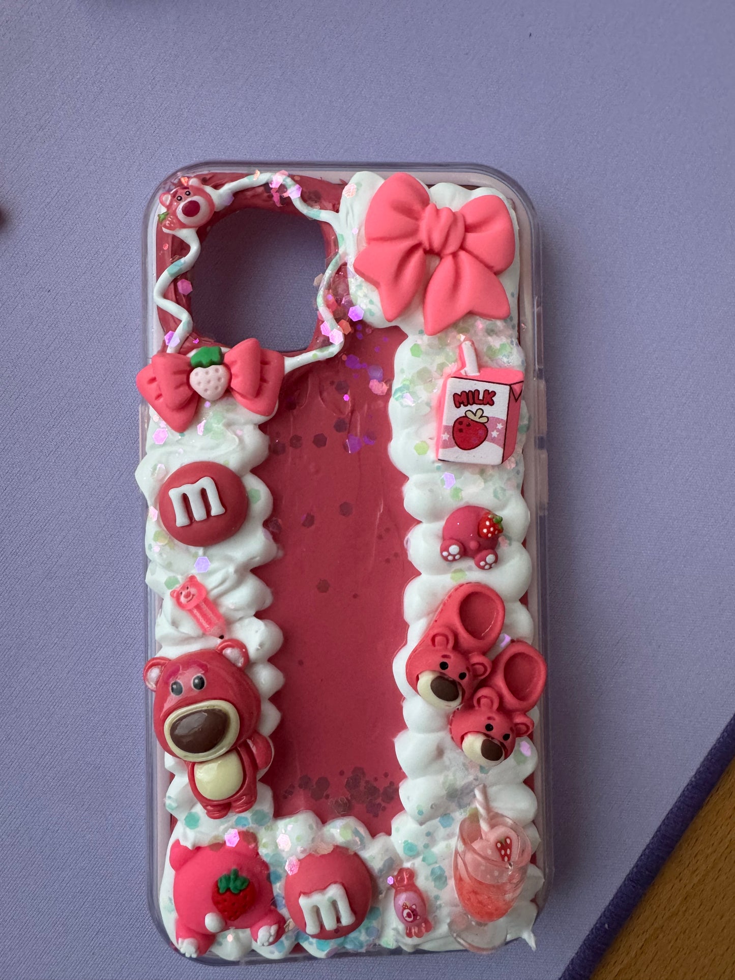 🍓🎀 Luxe Kawaii Decoden Telefoonhoesje – Strawberry Dream 🎀🍓