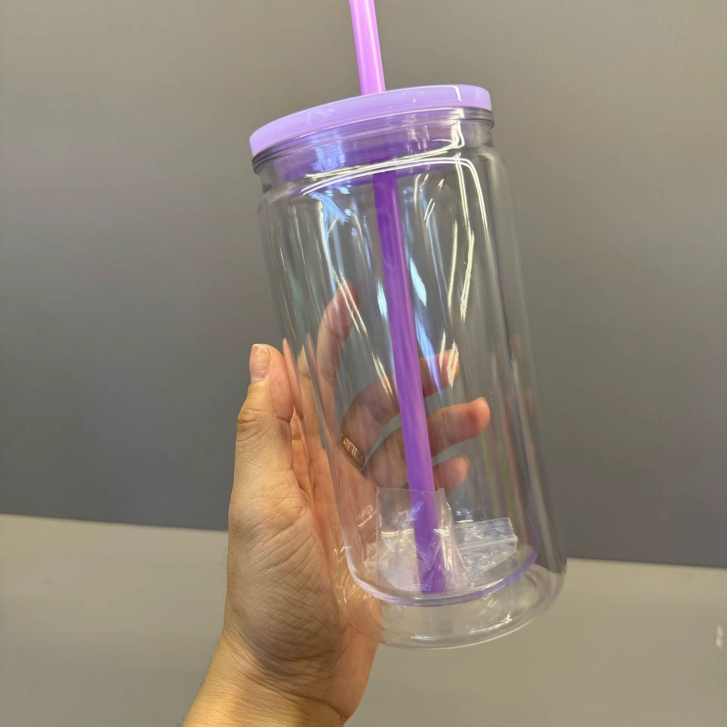 Cute Carl en Ellie Snowglobe Cup 16oz