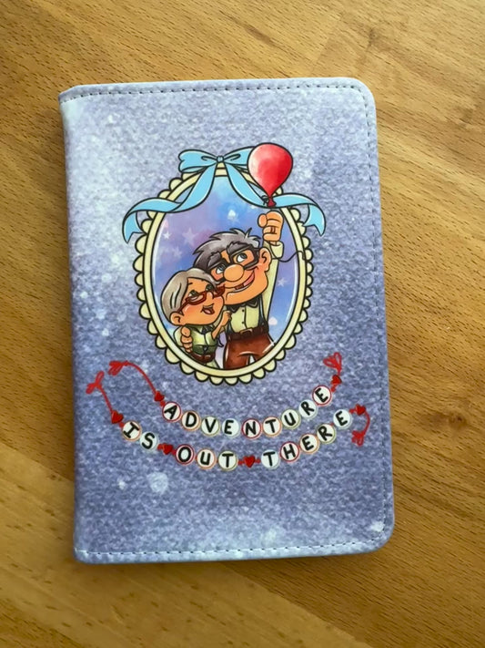 Paspoorthoesje Carl en Ellie